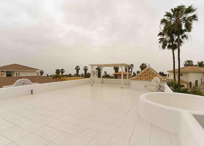 Tenerife Golf Adeje Βίλα *